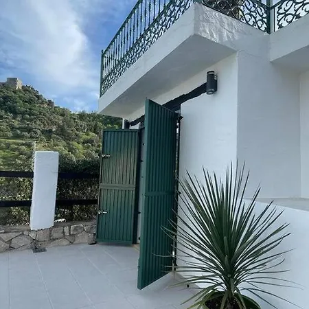 The Nook At Monda